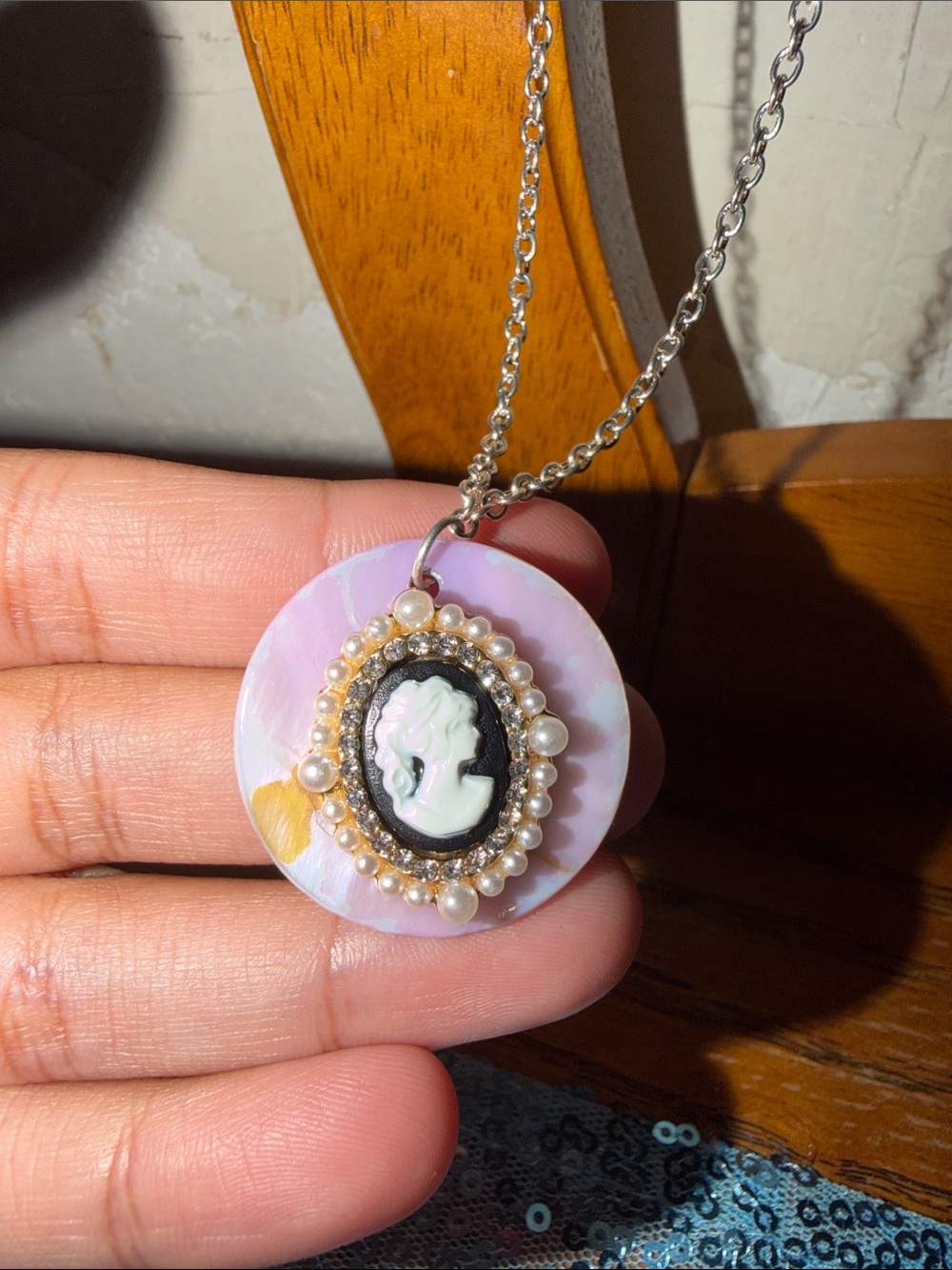 Vintage-Inspired Pink Cameo Pendant Necklace